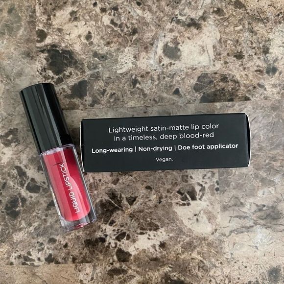 Sigma Beauty Liquid Lipstick Venom 0.05 oz/ 1.4g Sample Makeup Beauty Lips New - Picture 3 of 3